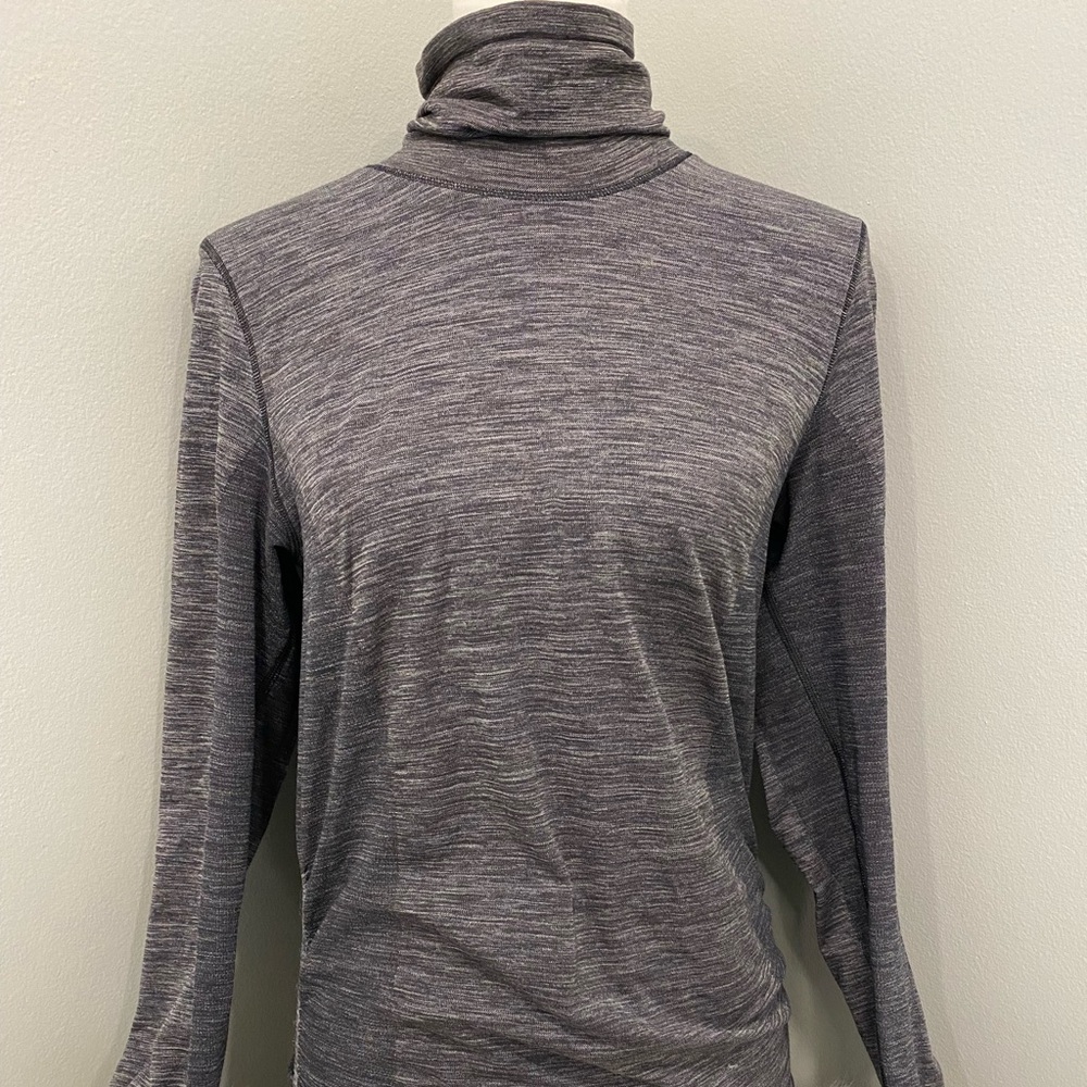 Lululemon Turtleneck